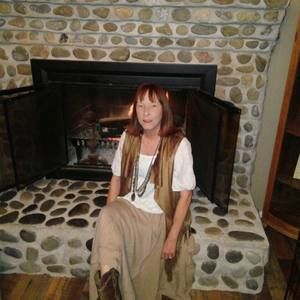 Meet your Posher, Abbie